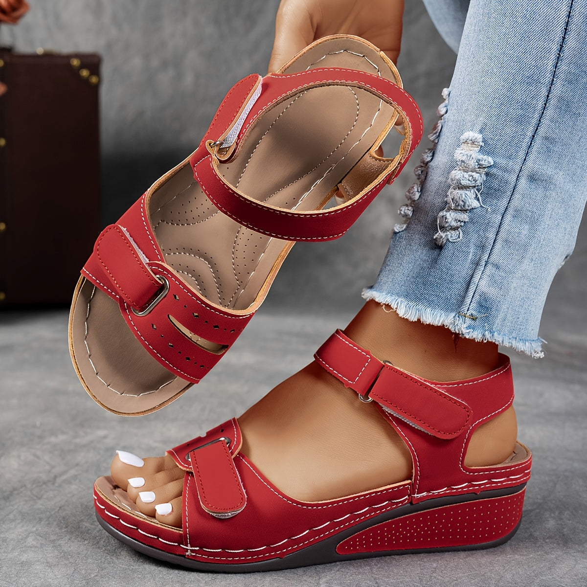 POPPY - BREATHABLE SANDALS WITH COMFORTABLE ANKLE STRAP