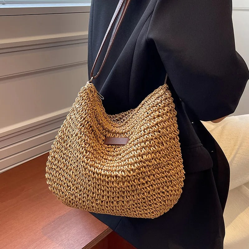 STRAW KNITTED HANDBAG