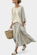 Lotte - Comfortabele Losse Blouse & Gestreepte Midi Rok