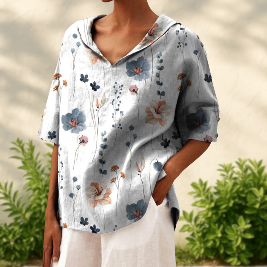 Elize - Elegant Top with V-Neckline