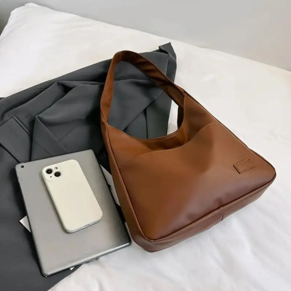 Gloria’s Everyday Luxury | Vintage Tas