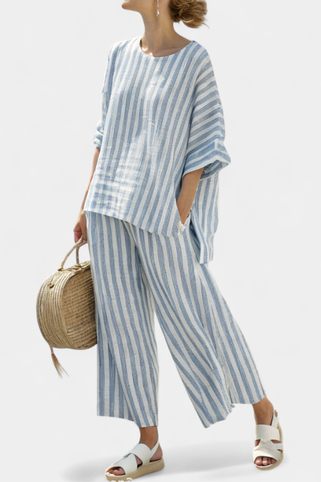Tess - Verfijnde Blauw Gestreepte Linnen Top & Relaxte Broek