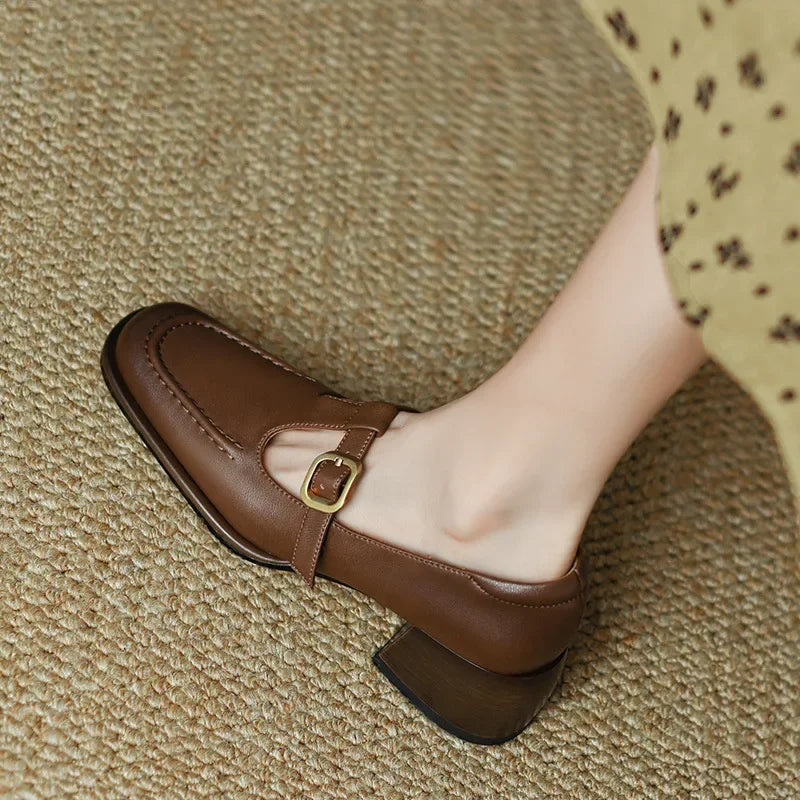 Ysolenne - T-Bandschoenen met Vintage Elegantie