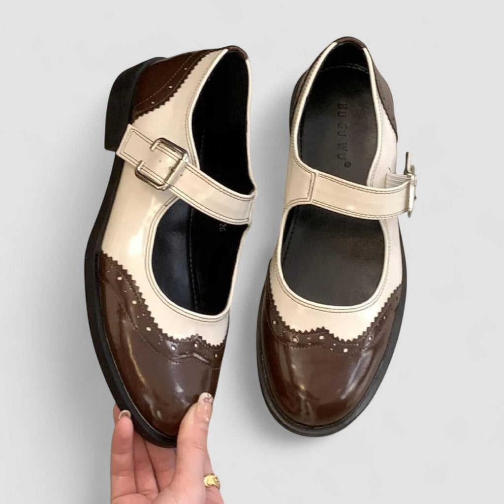 Lara - Mary Jane Schoenen