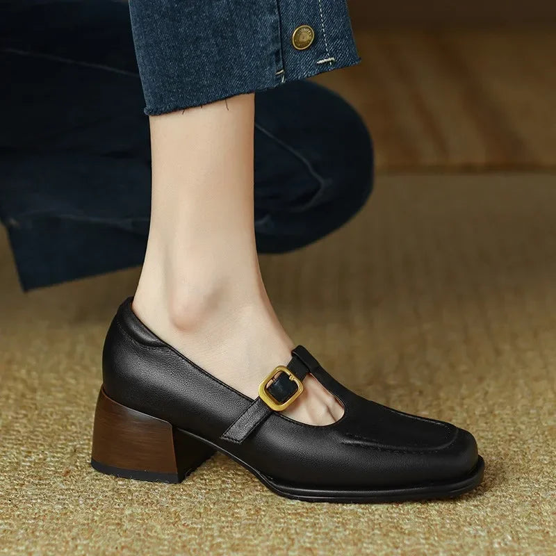 Ysolenne - T-Bandschoenen met Vintage Elegantie