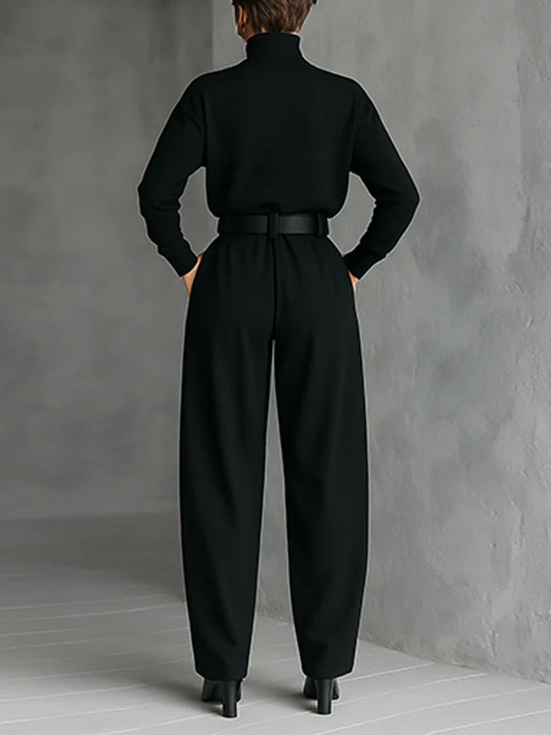 Lova | Moderne Getailleerde Jumpsuit